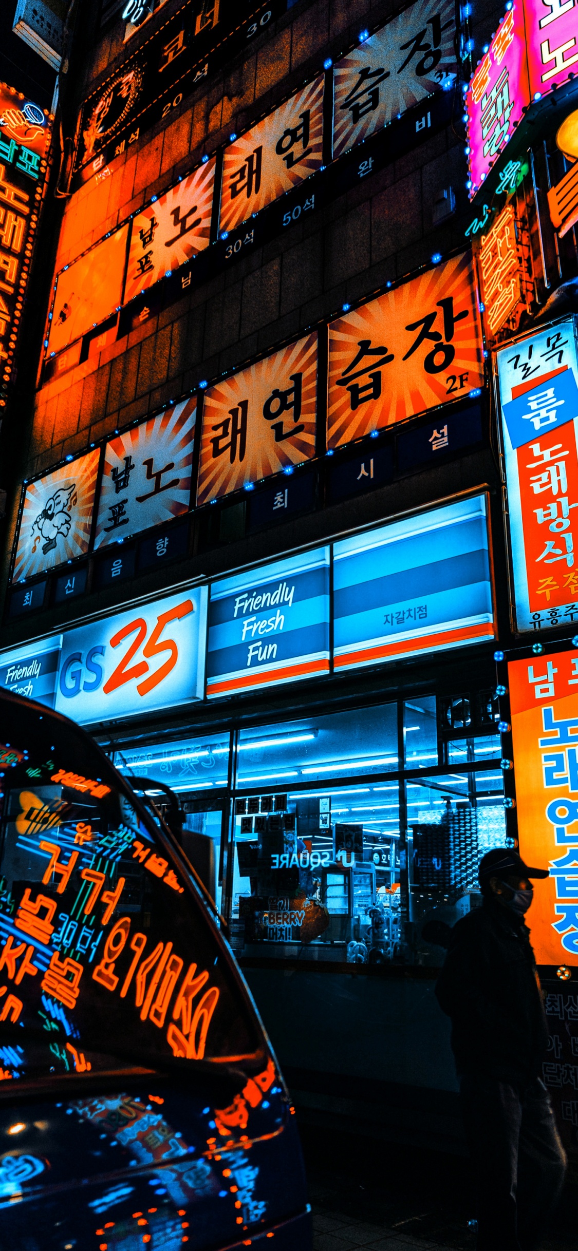 Обои освещение, здание, электронные табло, вывеска, Реклама в разрешении 1125x2436