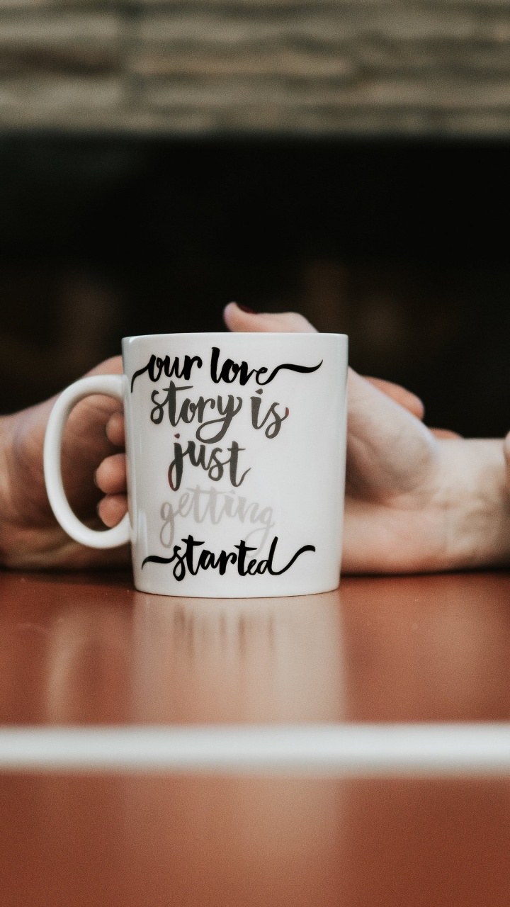 Обои Новый год, желание, роман, счастье, палец в разрешении 720x1280