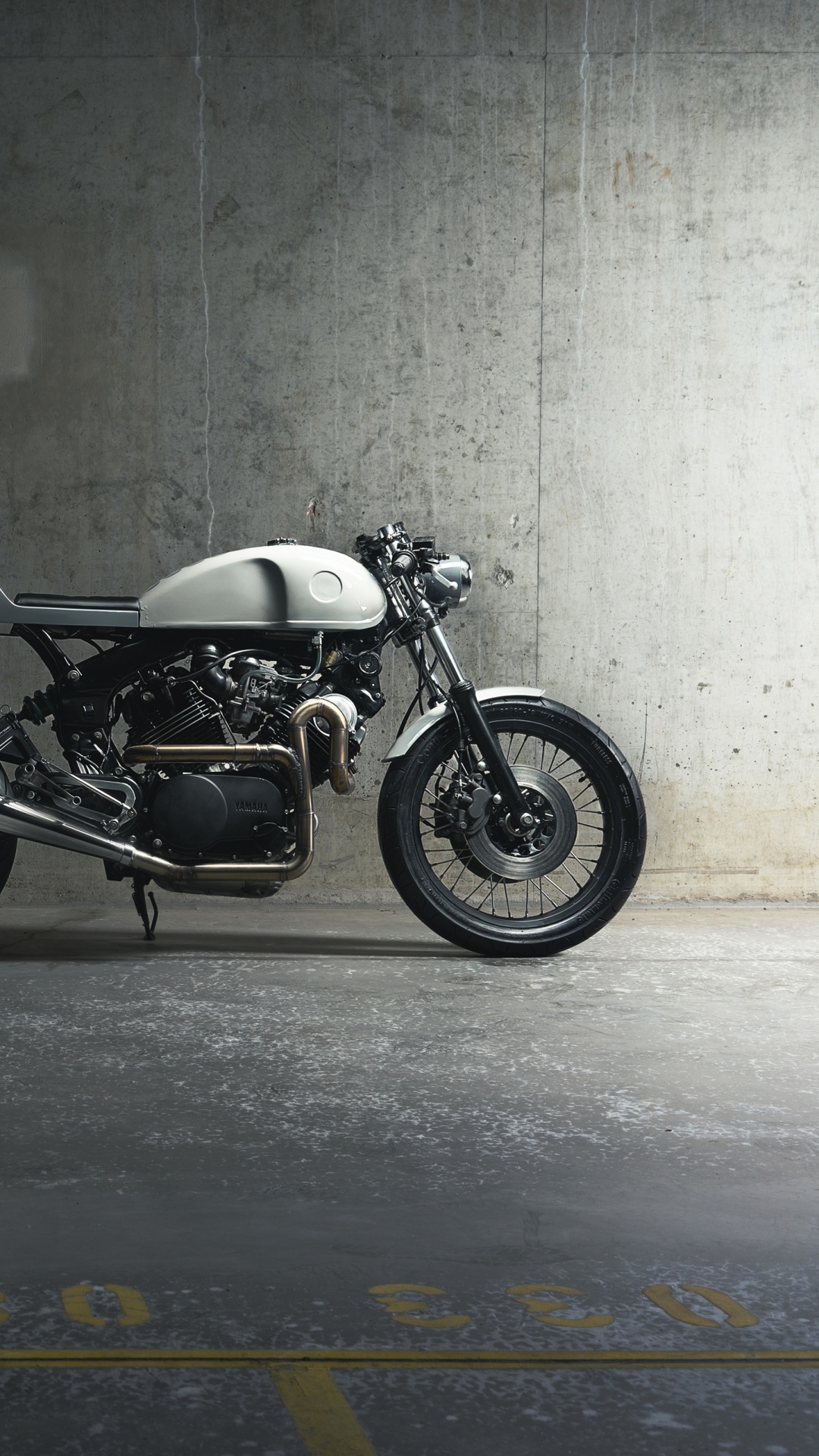 Обои Ямаха мотор Компани, мотоцикл, Ямаха XV750, авто, автомобильные шины в разрешении 1080x1920