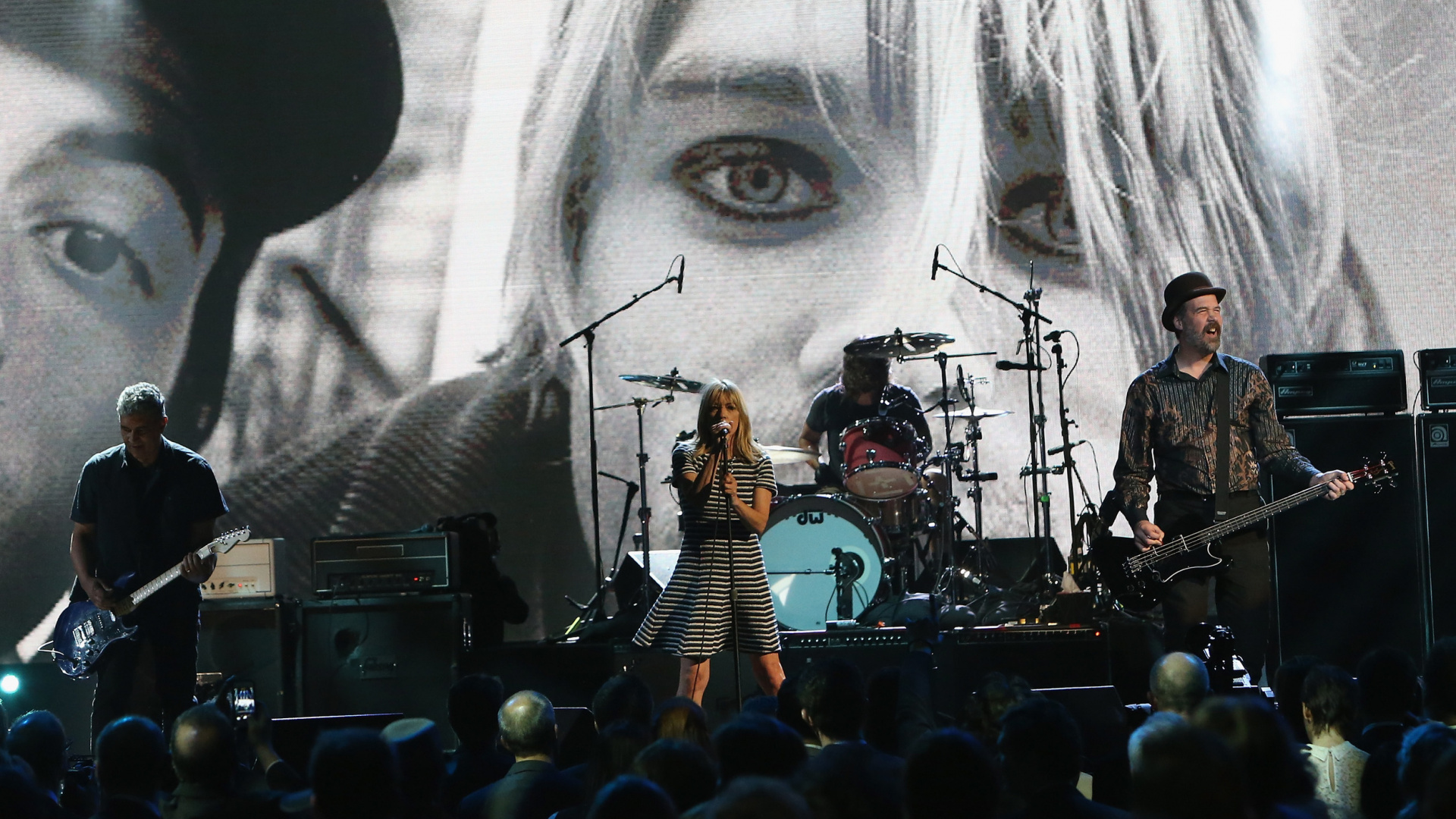 Обои этап, рокконцерт, гранж, нирвана, гитарист в разрешении 1920x1080