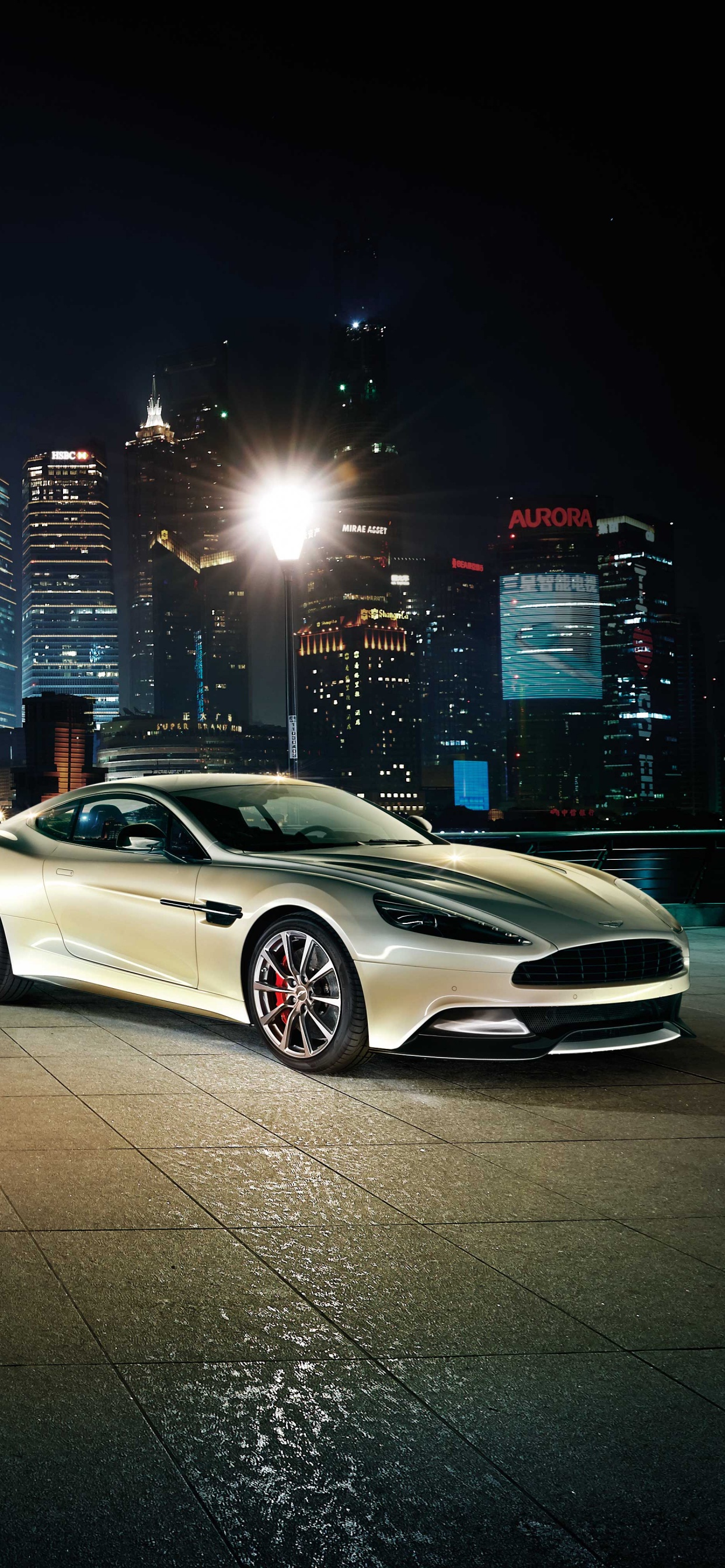 Обои Астон Мартин дбс V12, Астон Мартин, aston martin db5, авто, спорткар в разрешении 1242x2688