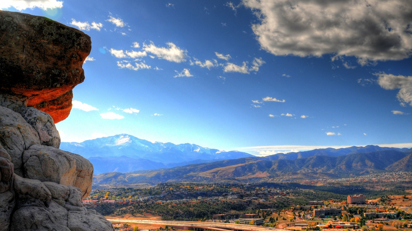 Обои облако, атмосфера, экорегион, растение, гора в разрешении 1366x768