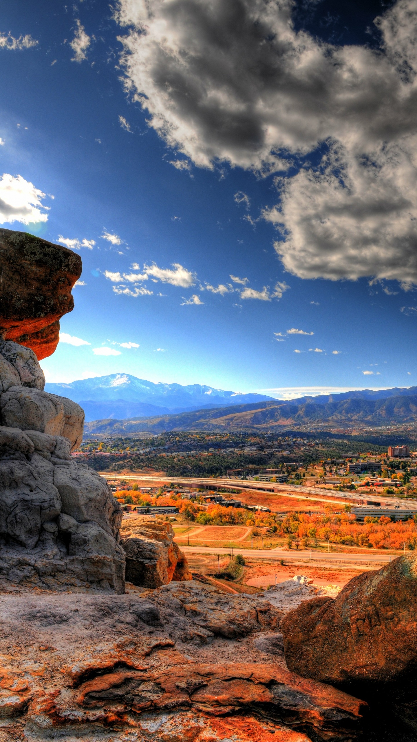 Обои облако, атмосфера, экорегион, растение, гора в разрешении 1440x2560