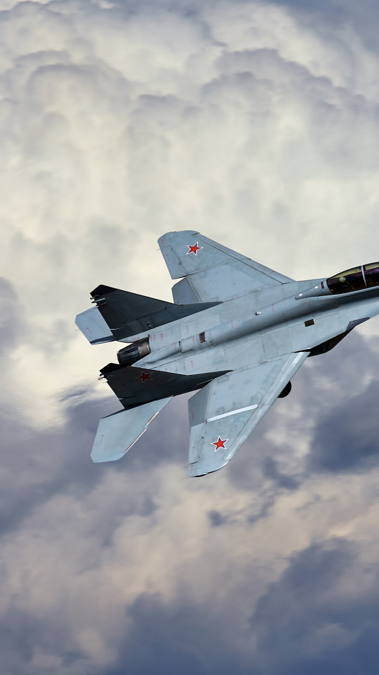 Обои самолеты, самолет, воздушные силы, авиация, военный самолет в разрешении 750x1334