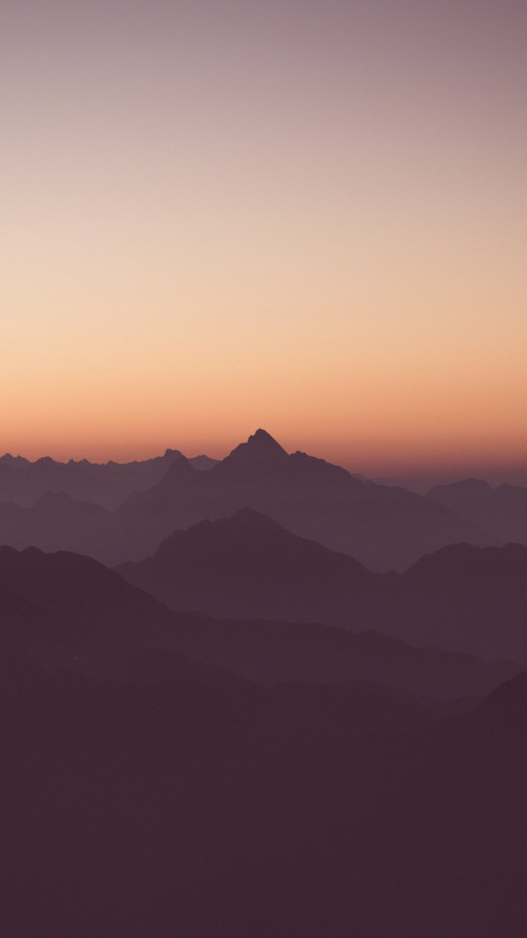 Обои атмосфера, послесвечение, гора, закат, сумрак в разрешении 750x1334