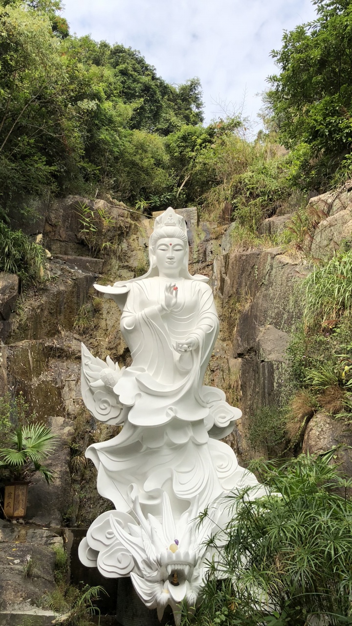 Обои статуя, резьба по камню, классическая скульптура, скульптура, сад в разрешении 720x1280