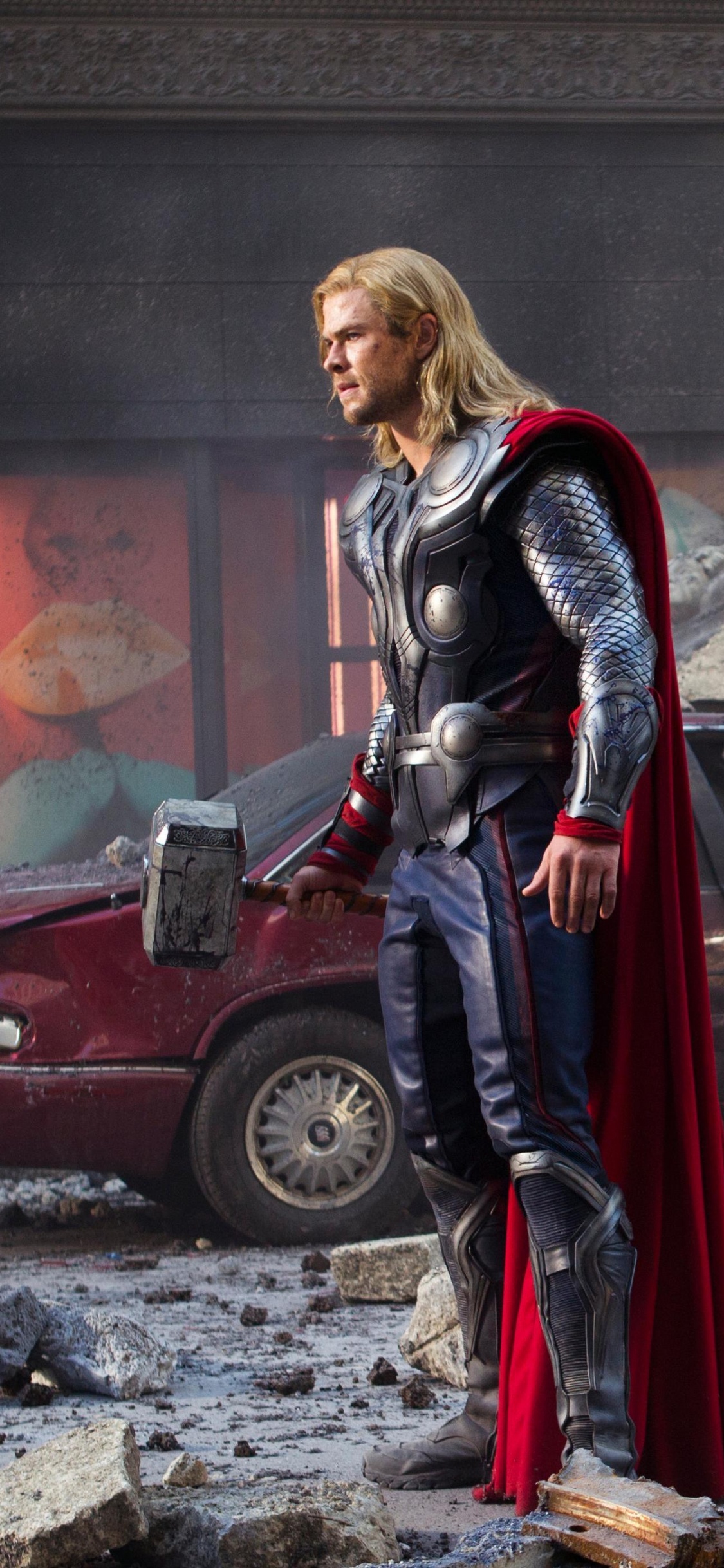 Обои Капитан Америка, ТОР, мститель, авто, фильм в разрешении 1125x2436
