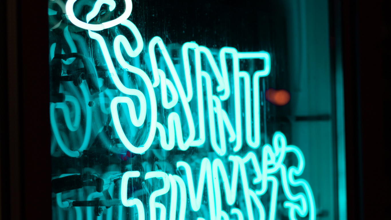 Обои чашка, электронное устройство, неон, неоновая вывеска, текст в разрешении 1366x768