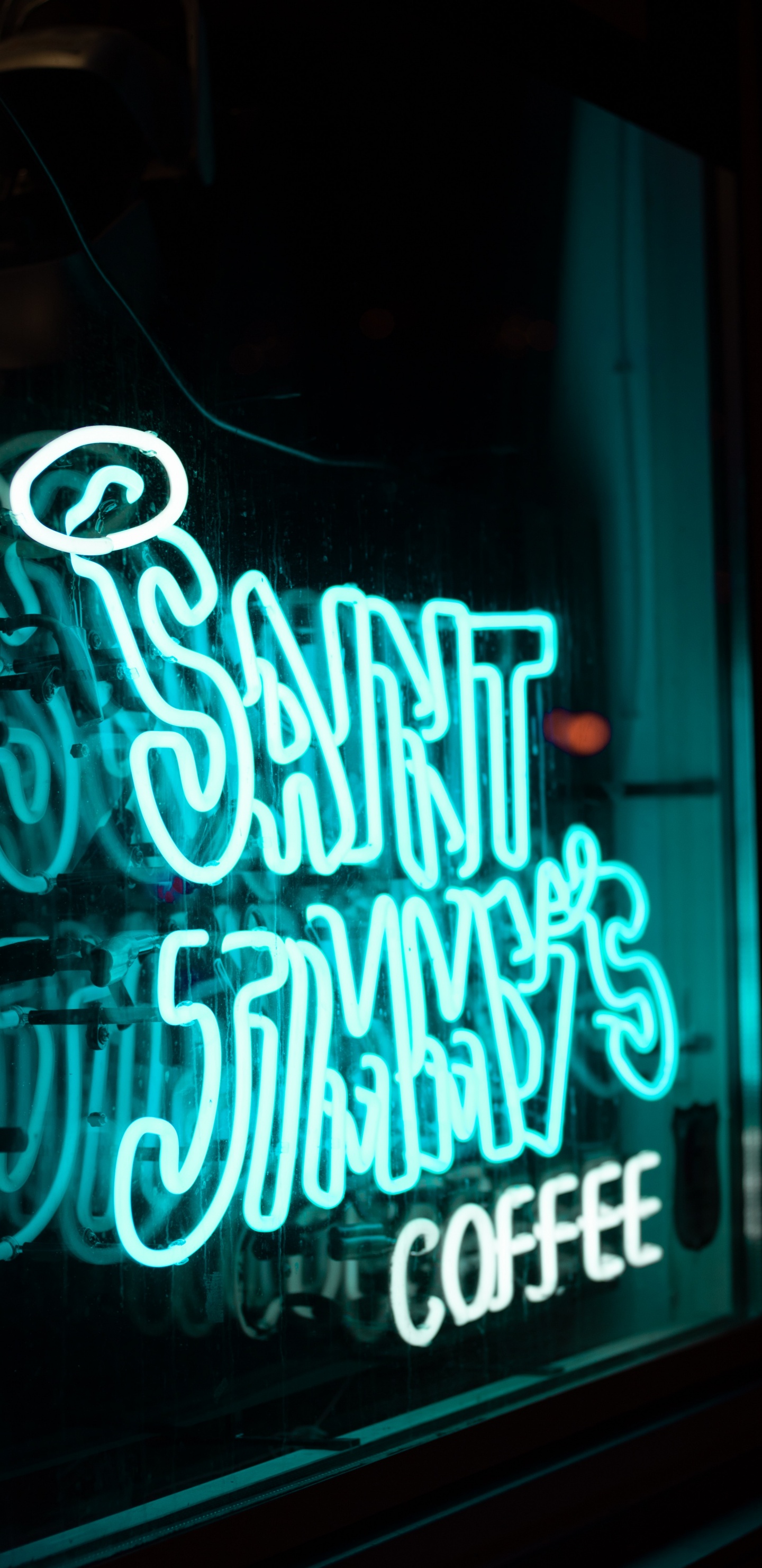Обои чашка, электронное устройство, неон, неоновая вывеска, текст в разрешении 1440x2960