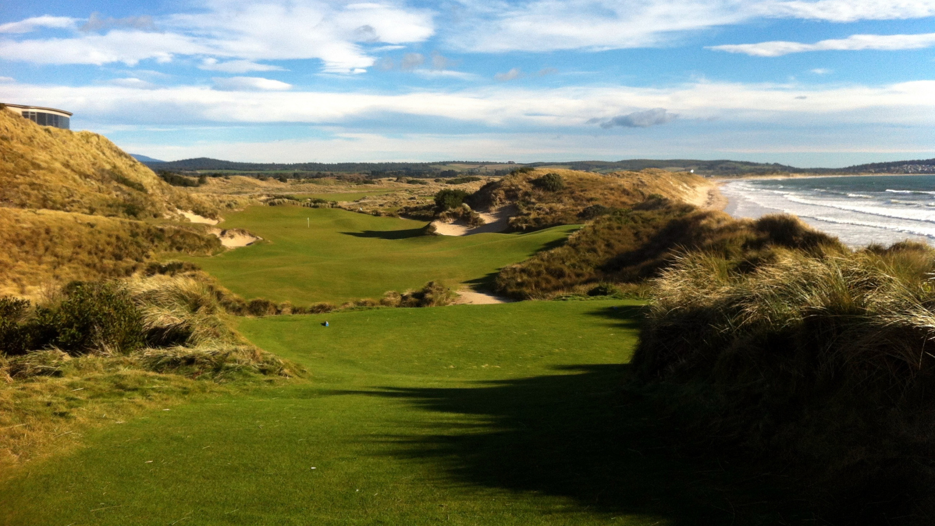 Обои гольф, площадка для гольфа, нагорье, побережье, пастбище в разрешении 1920x1080