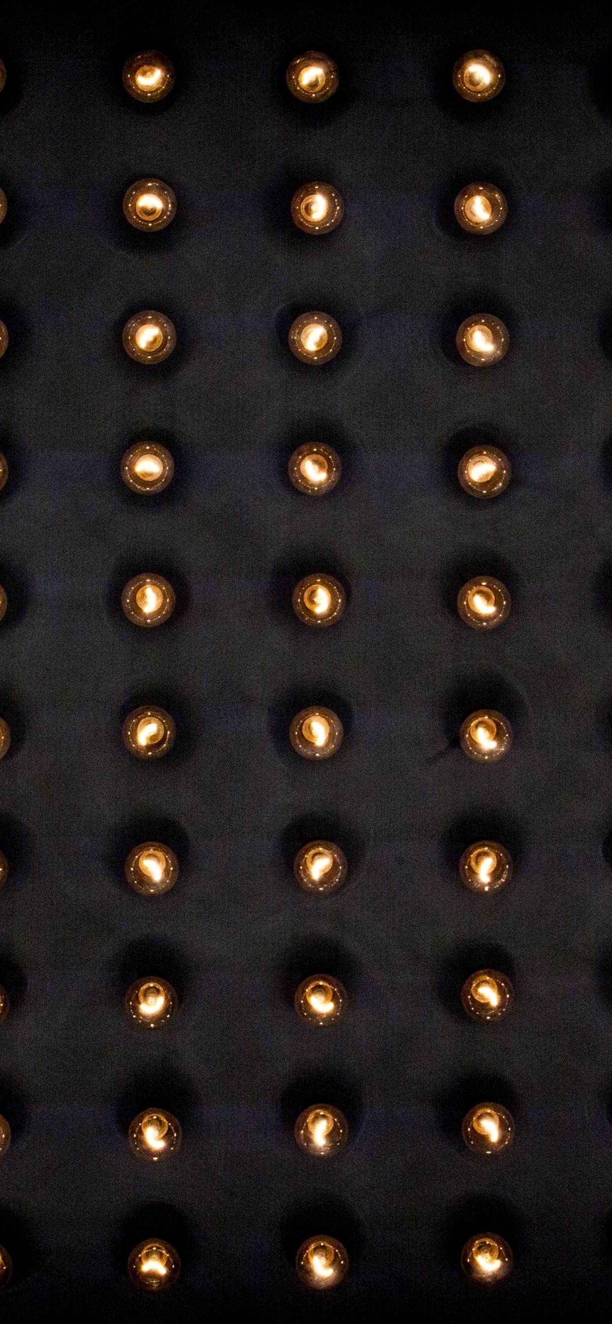 Обои электричество, Лампа накаливания, узор, дизайн, металл в разрешении 1242x2688