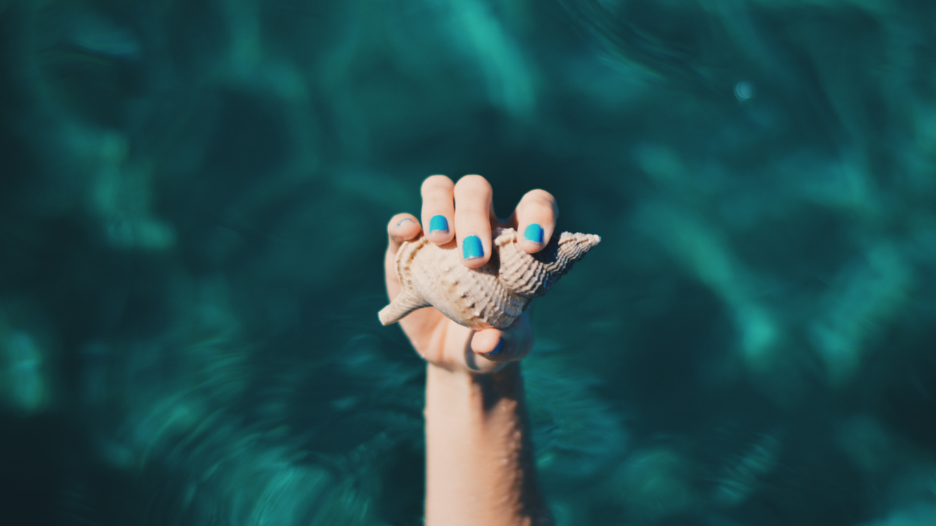 Обои синий, палец, бирюза, ноготь, рука в разрешении 1366x768