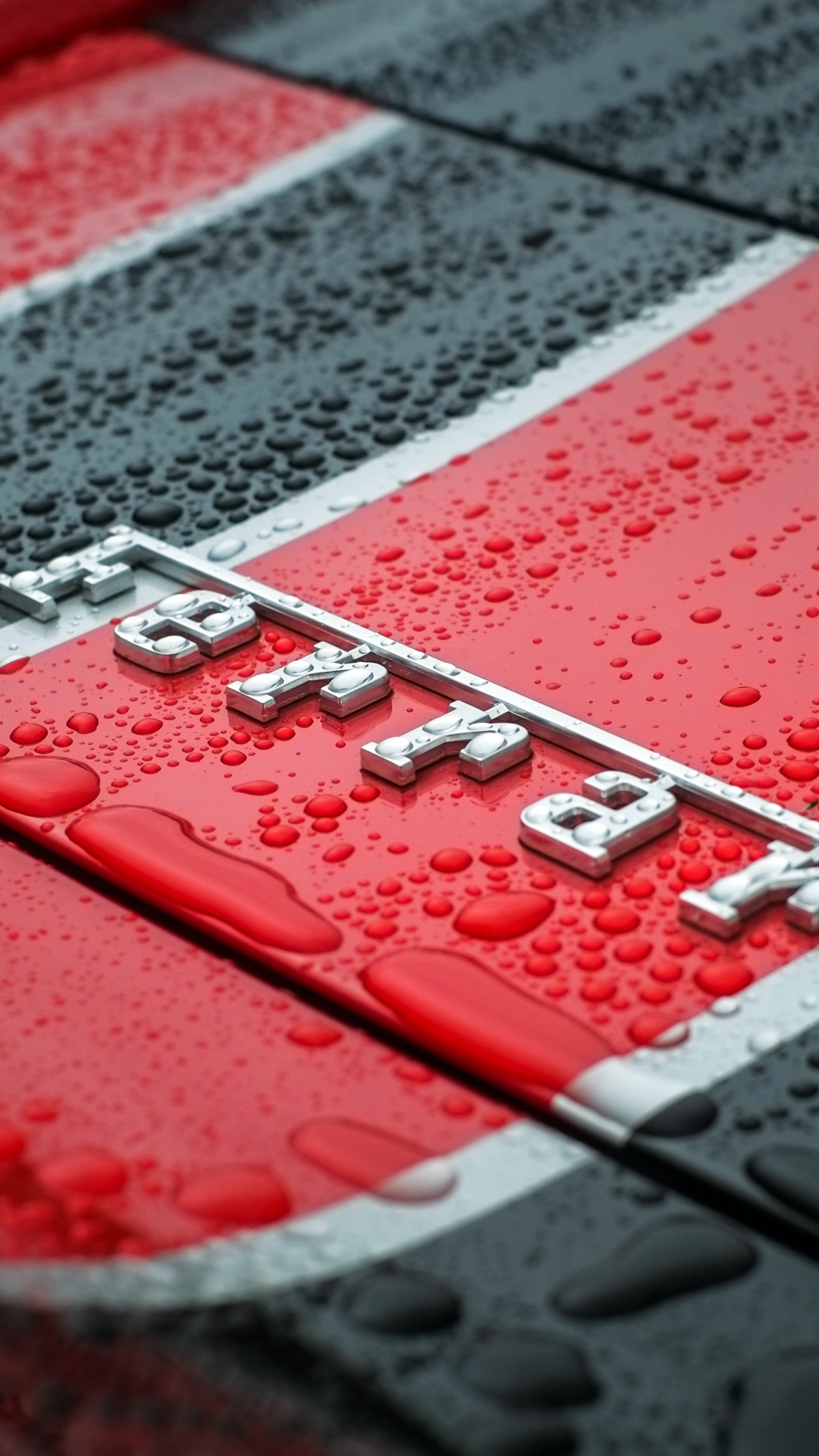 Обои Ferrari, laferrari, авто, красный цвет, шрифт в разрешении 1080x1920