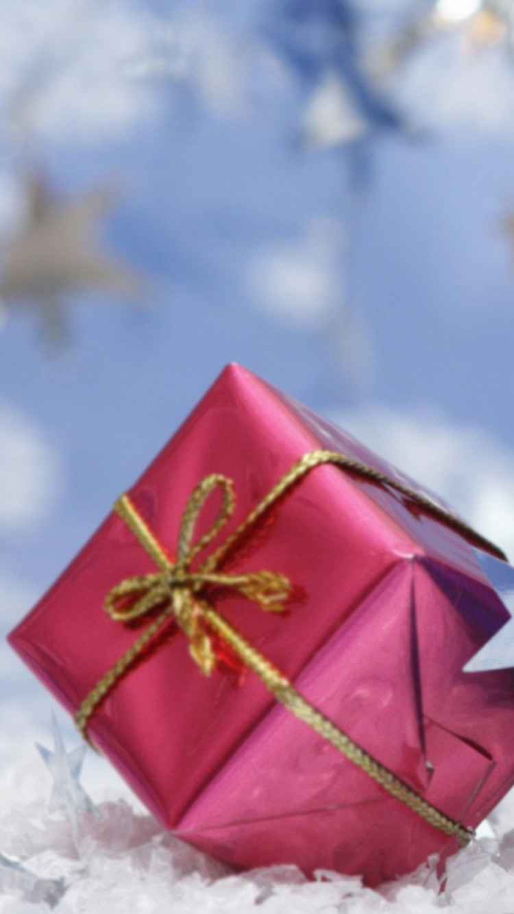 Обои Новый год, Рождественский день, праздник, рождественский орнамент, Рождественские украшения в разрешении 750x1334