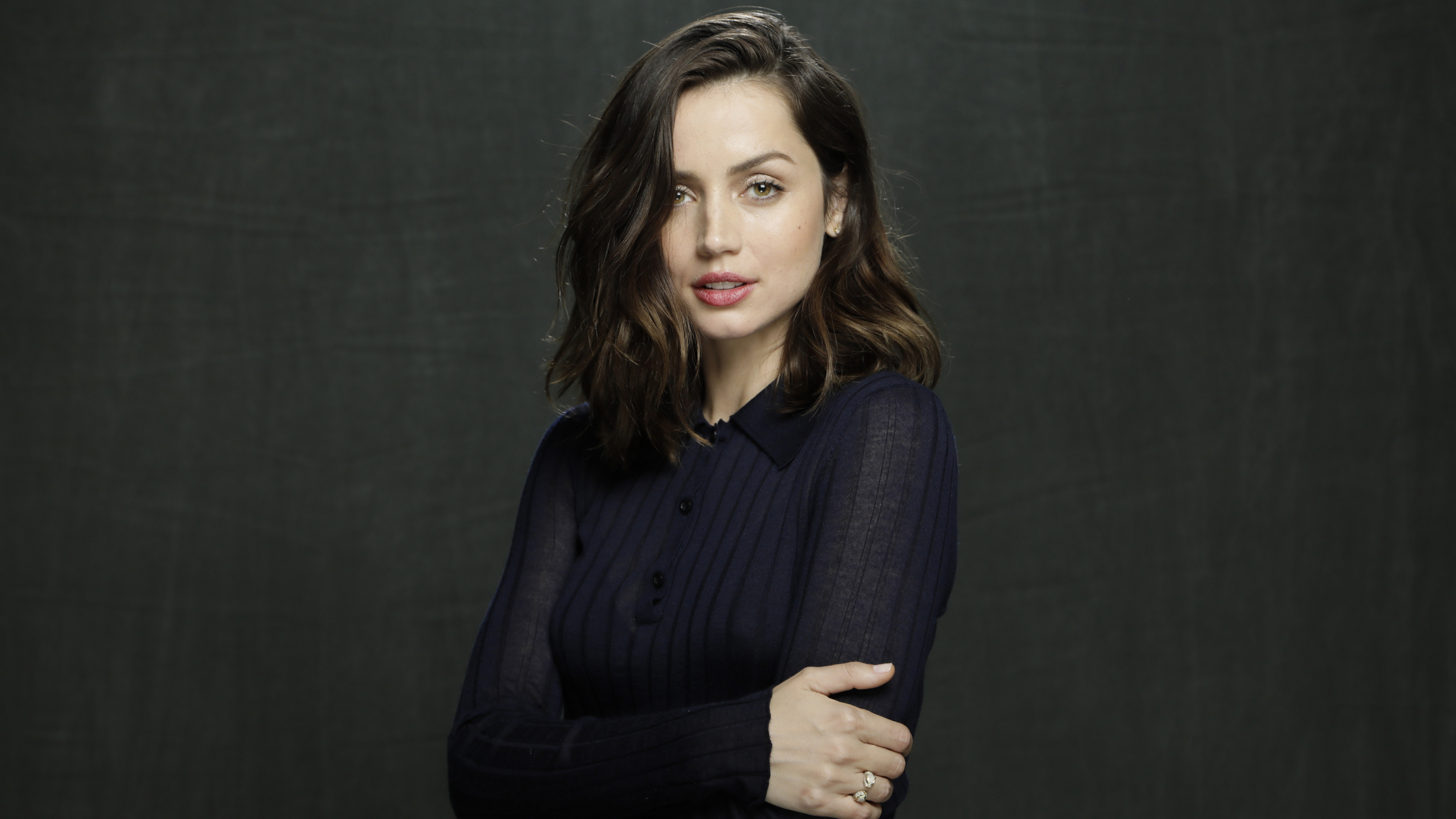 Обои Ана де Армас, Ножи Из, лицо, черный, красота в разрешении 3840x2160