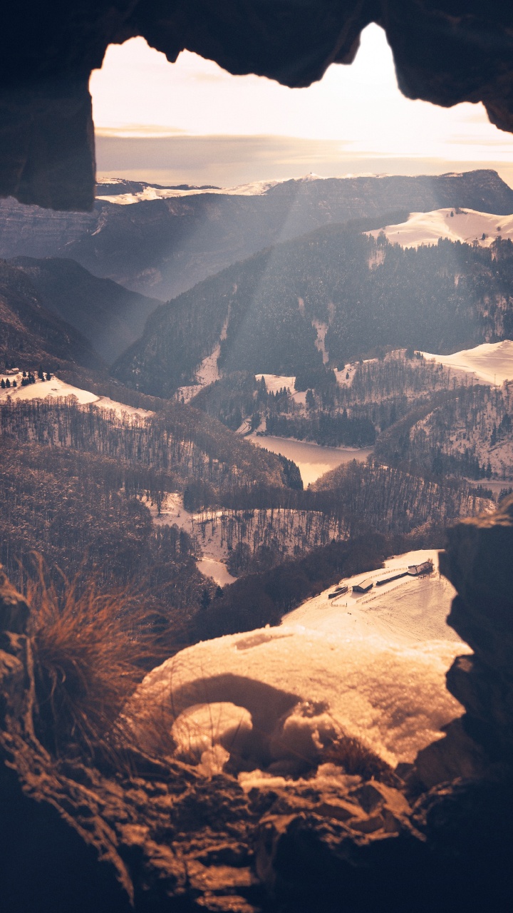 Обои облако, гора, геология, рок, атмосфера в разрешении 720x1280