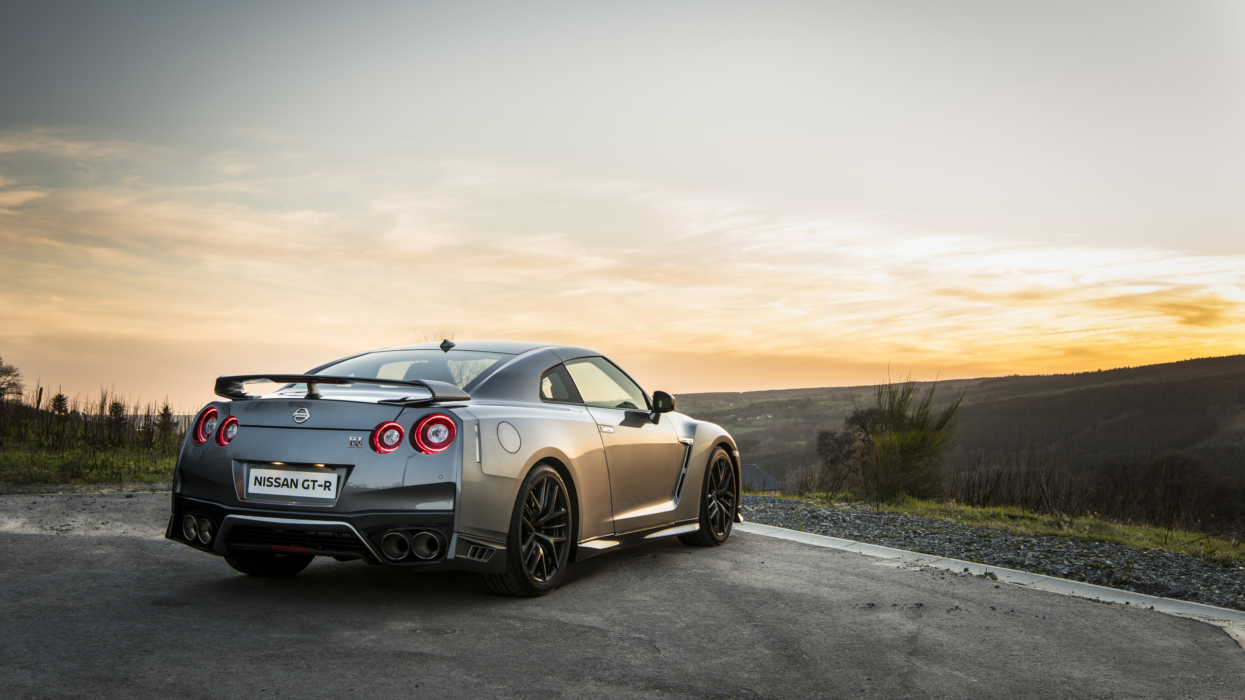 Обои Ниссан, авто, суперкар, спорткар, катание в разрешении 2560x1440