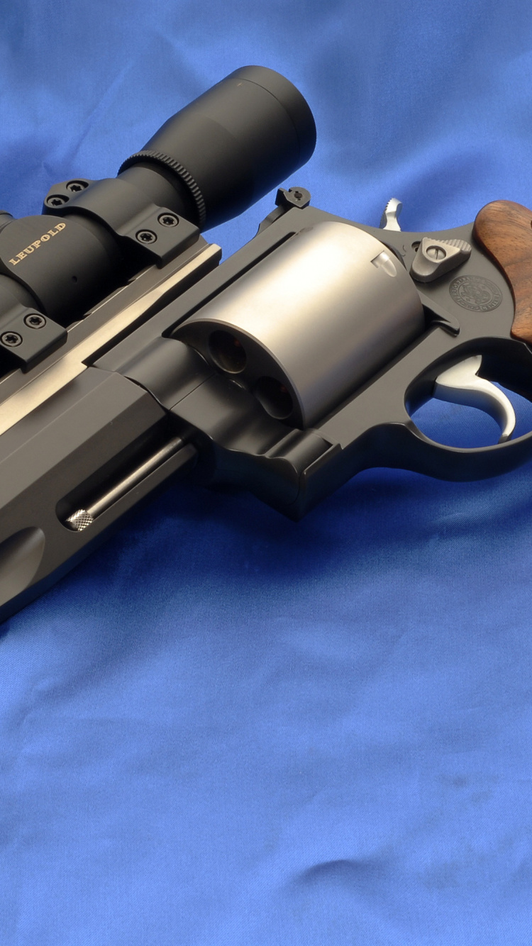 Обои ручное огнестрельное оружие, орудие, огнестрельное оружие, триггер, револьвер в разрешении 750x1334