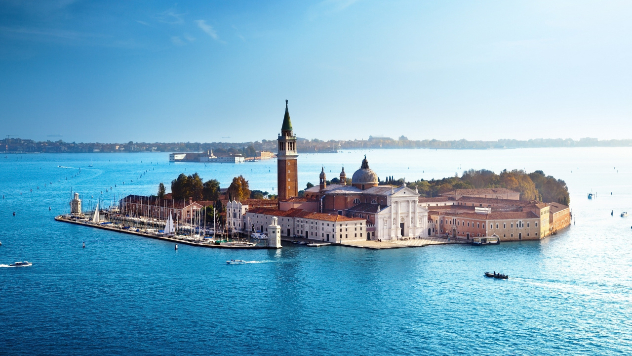 Обои вода, водный путь, море, город, туризм в разрешении 1280x720