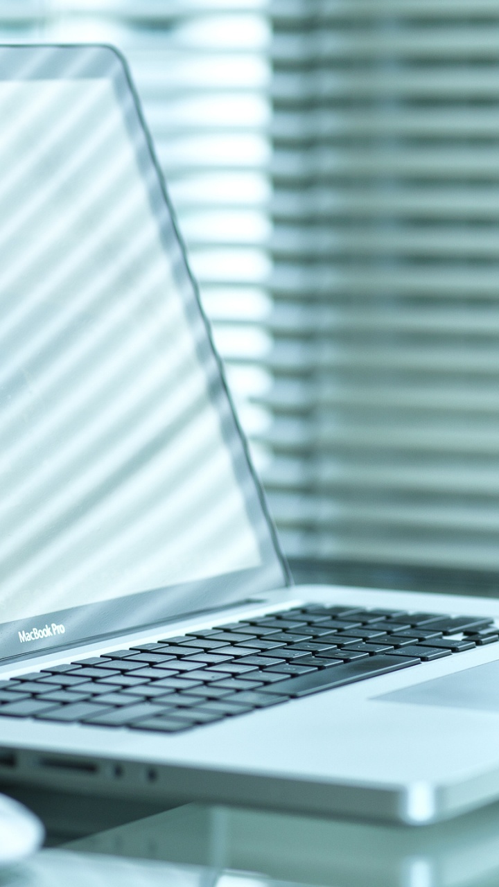 Обои macbook, технологии, технология, мультимедийные средства в разрешении 720x1280