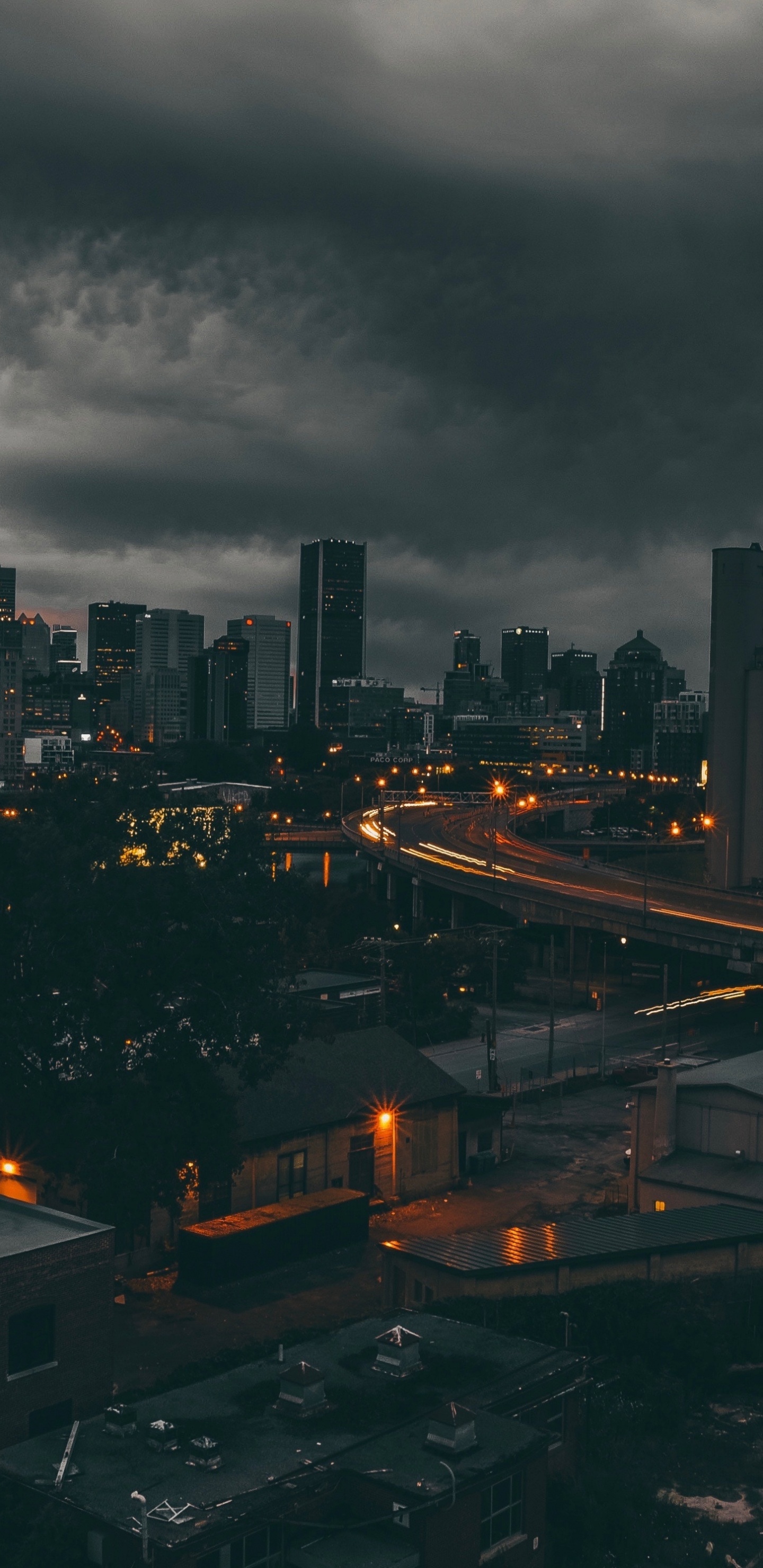 Обои Монреаль, ночь, город, линия горизонта, городской район в разрешении 1440x2960