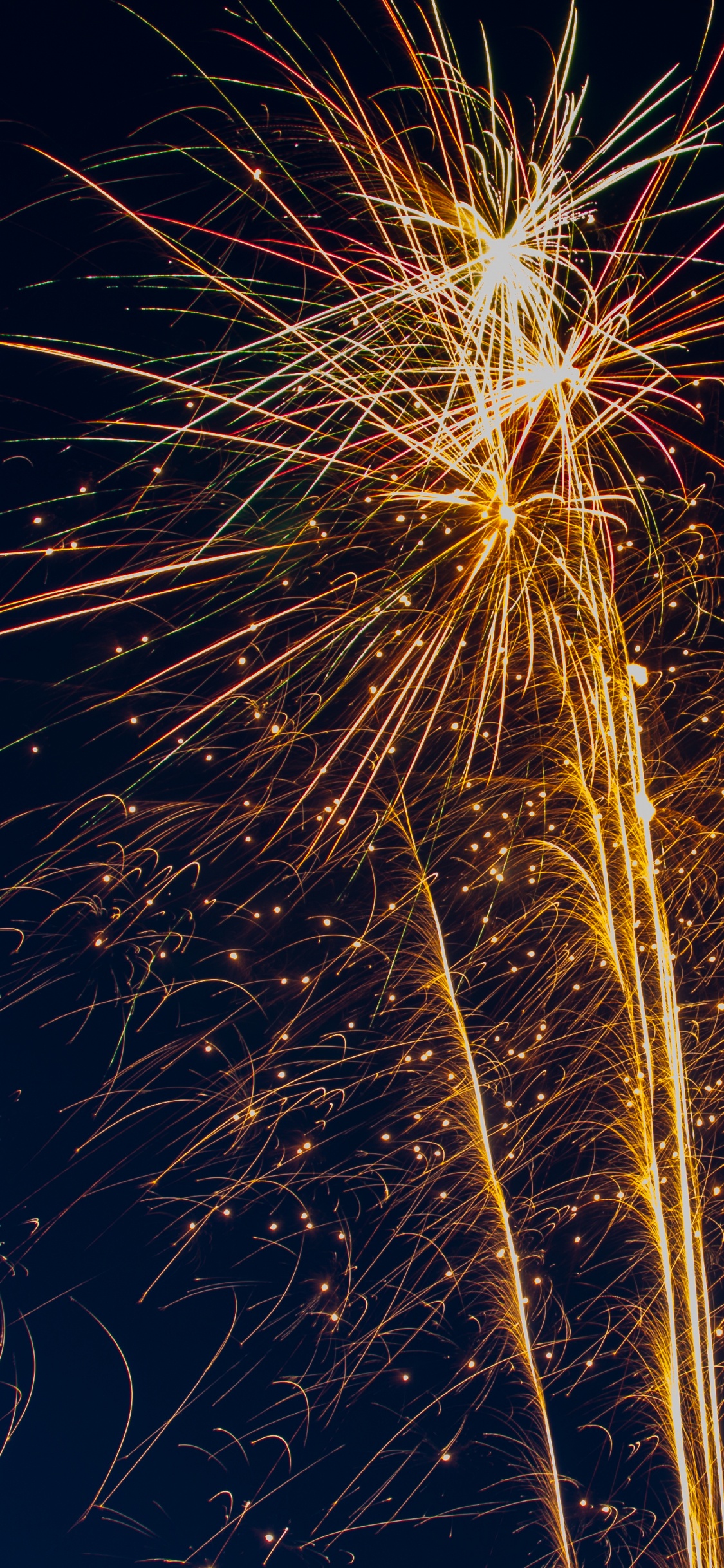 Обои салют, день нового года, полночь, дивали, ночь в разрешении 1125x2436