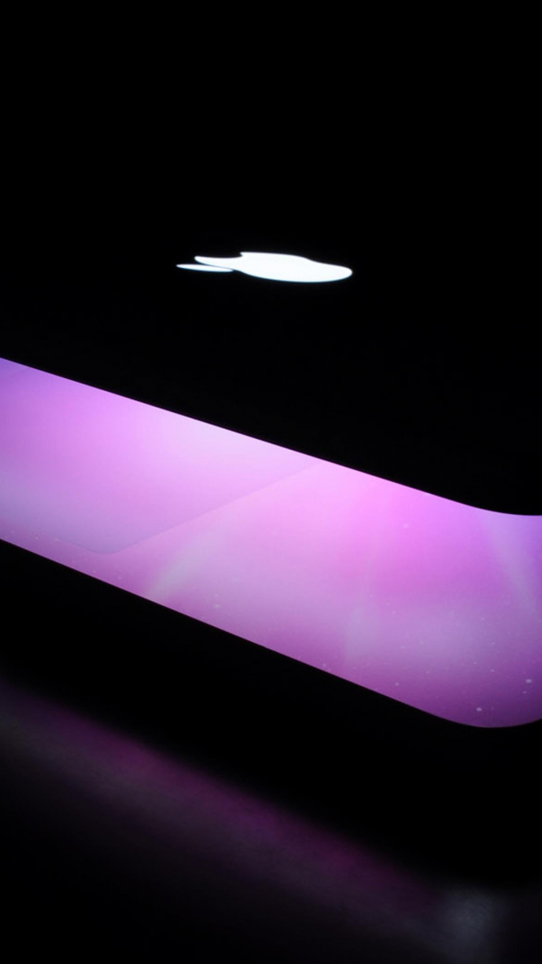 Обои Apple МасВоок Pro, macbook, apple, Компания Apple Мас Pro, пурпур в разрешении 1080x1920