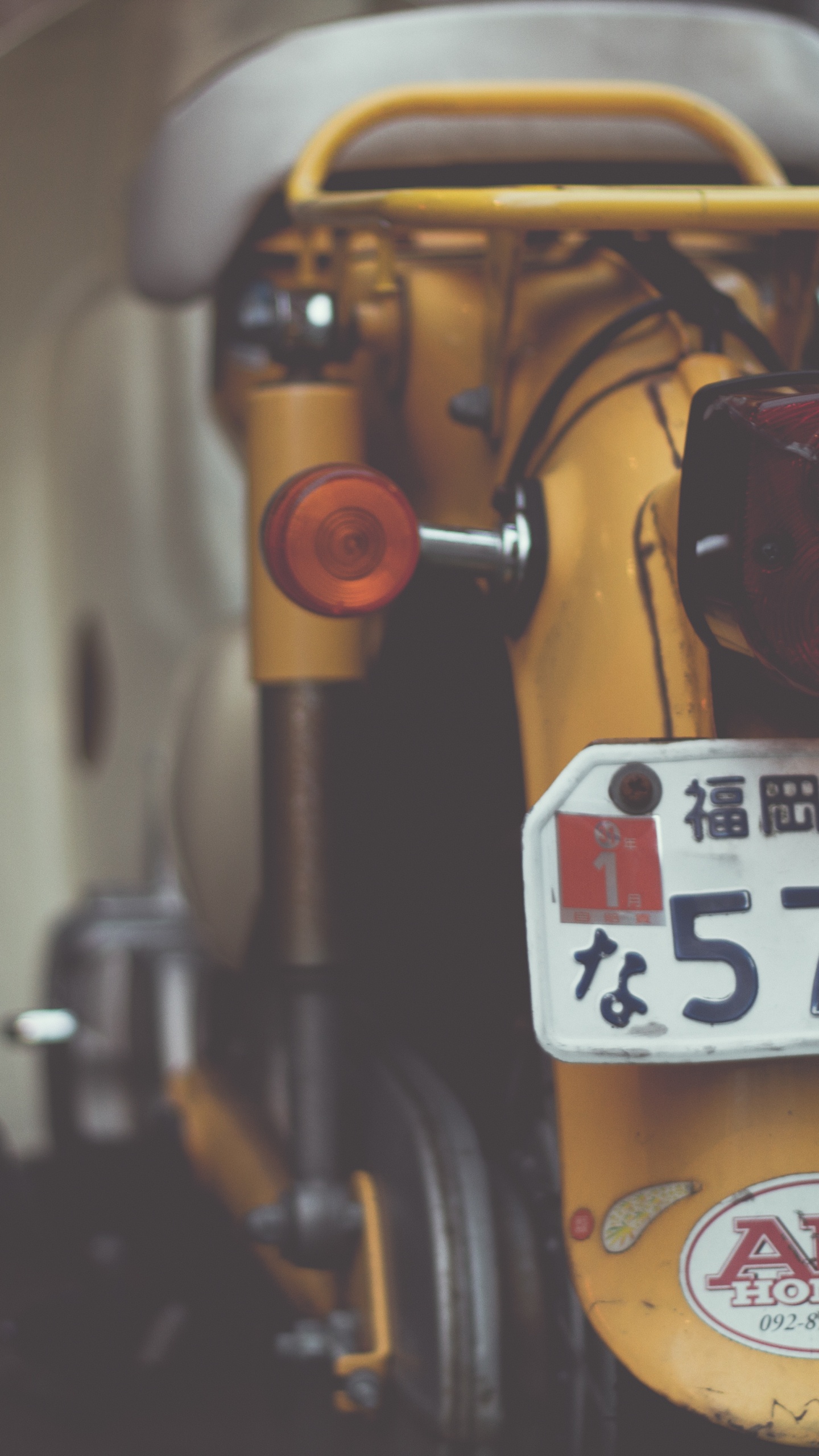 Обои Скутер, мотоцикл, авто, мопед, вымышленный персонаж в разрешении 1440x2560