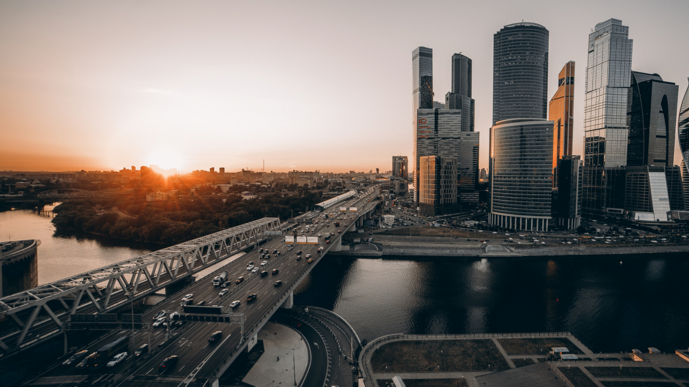 Обои город, городской пейзаж, городской район, небоскреб, Москва в разрешении 1366x768