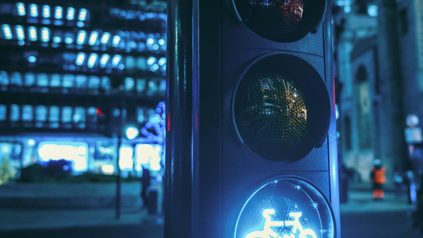 Обои свет, автомобильное освещение, светофор, электричество, фара в разрешении 1366x768