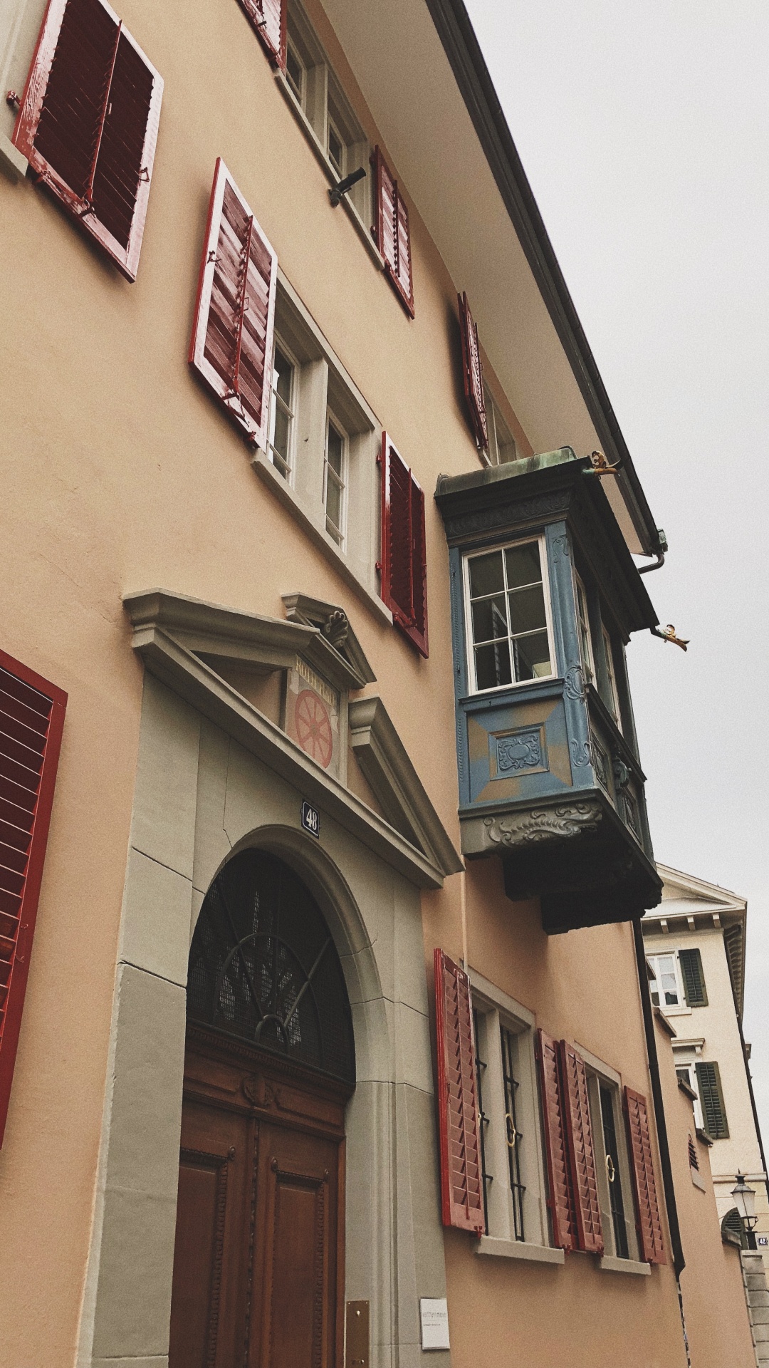 Обои Хаус, балкон, крыша, свойство, фасад в разрешении 1080x1920