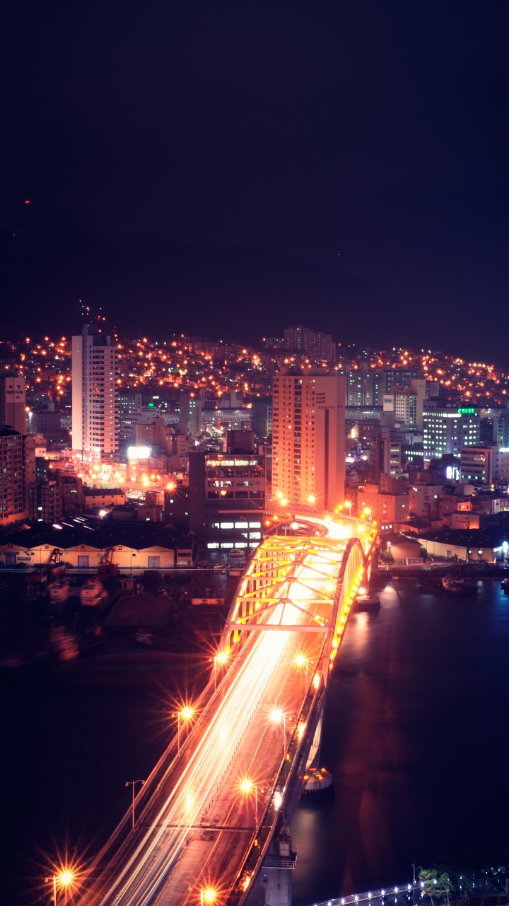 Обои ночь, городской пейзаж, город, городской район, метрополия в разрешении 720x1280