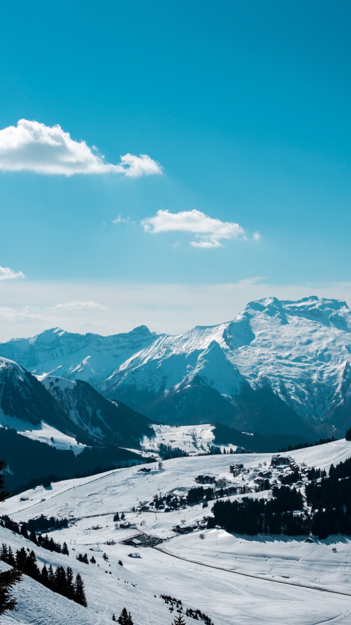 Обои камера, смартфон, андроид, облако, гора в разрешении 720x1280