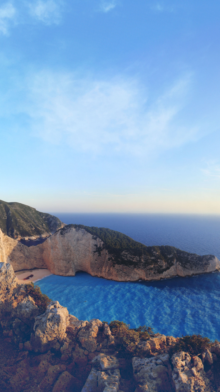 Обои побережье, море, обрыв, горизонт, местность в разрешении 750x1334