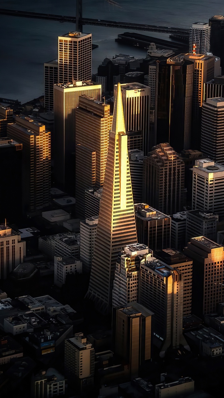 Обои городской пейзаж, эпический воздух, небоскреб, здание, атмосфера в разрешении 720x1280