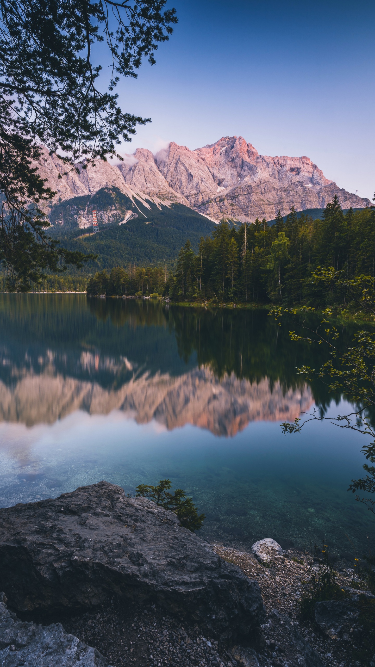 Обои отражение, Айбзе, Цугшпитце, гора, вода в разрешении 1440x2560