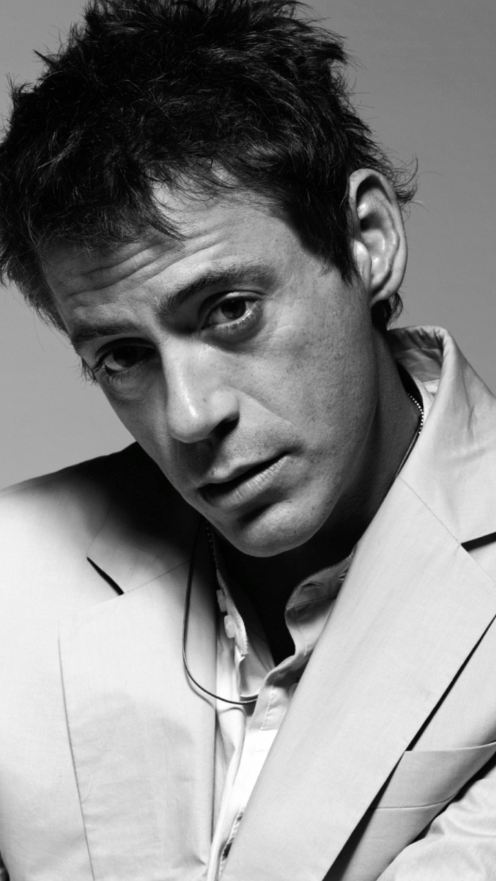 Обои Роберт Дауни младший, Железный человек, черно белый, актер, портрет в разрешении 720x1280