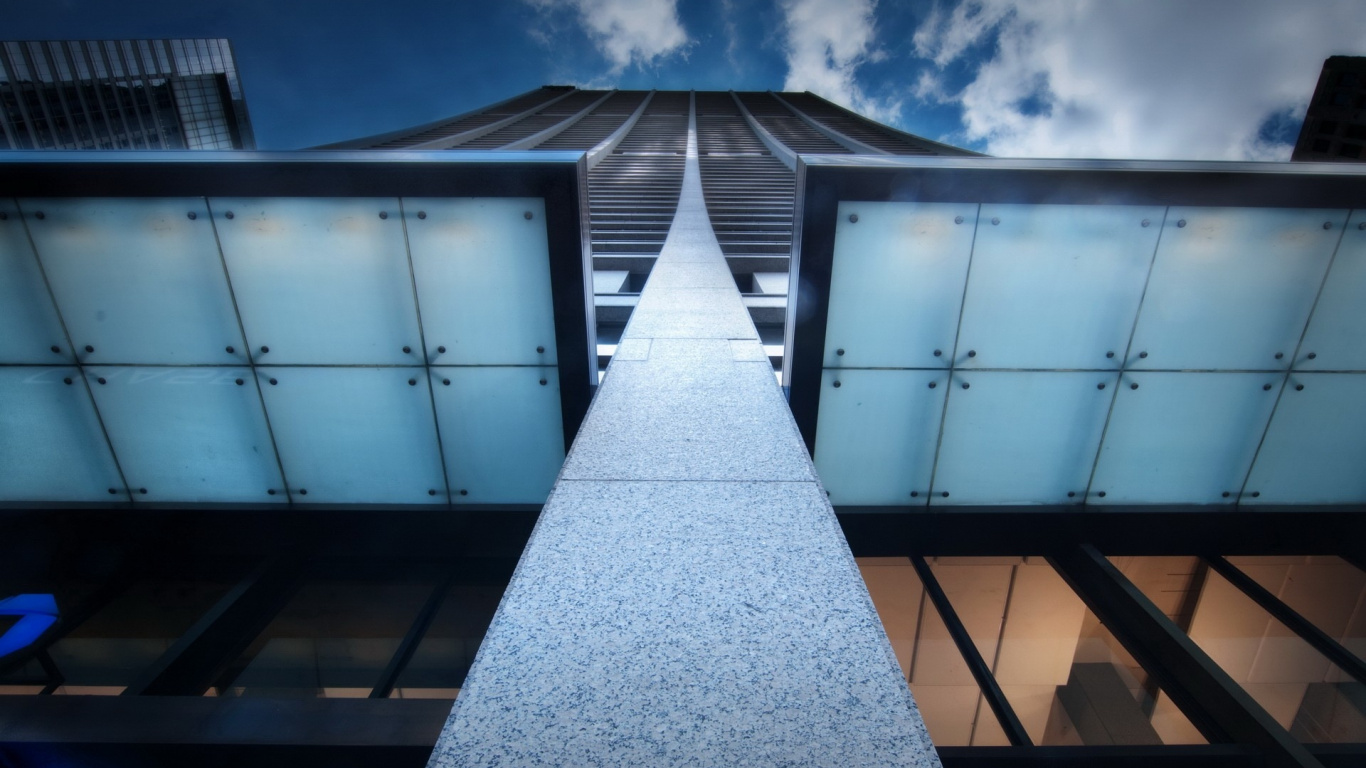 Обои архитектура, фасад, линия, облако, дневное освещение в разрешении 1366x768