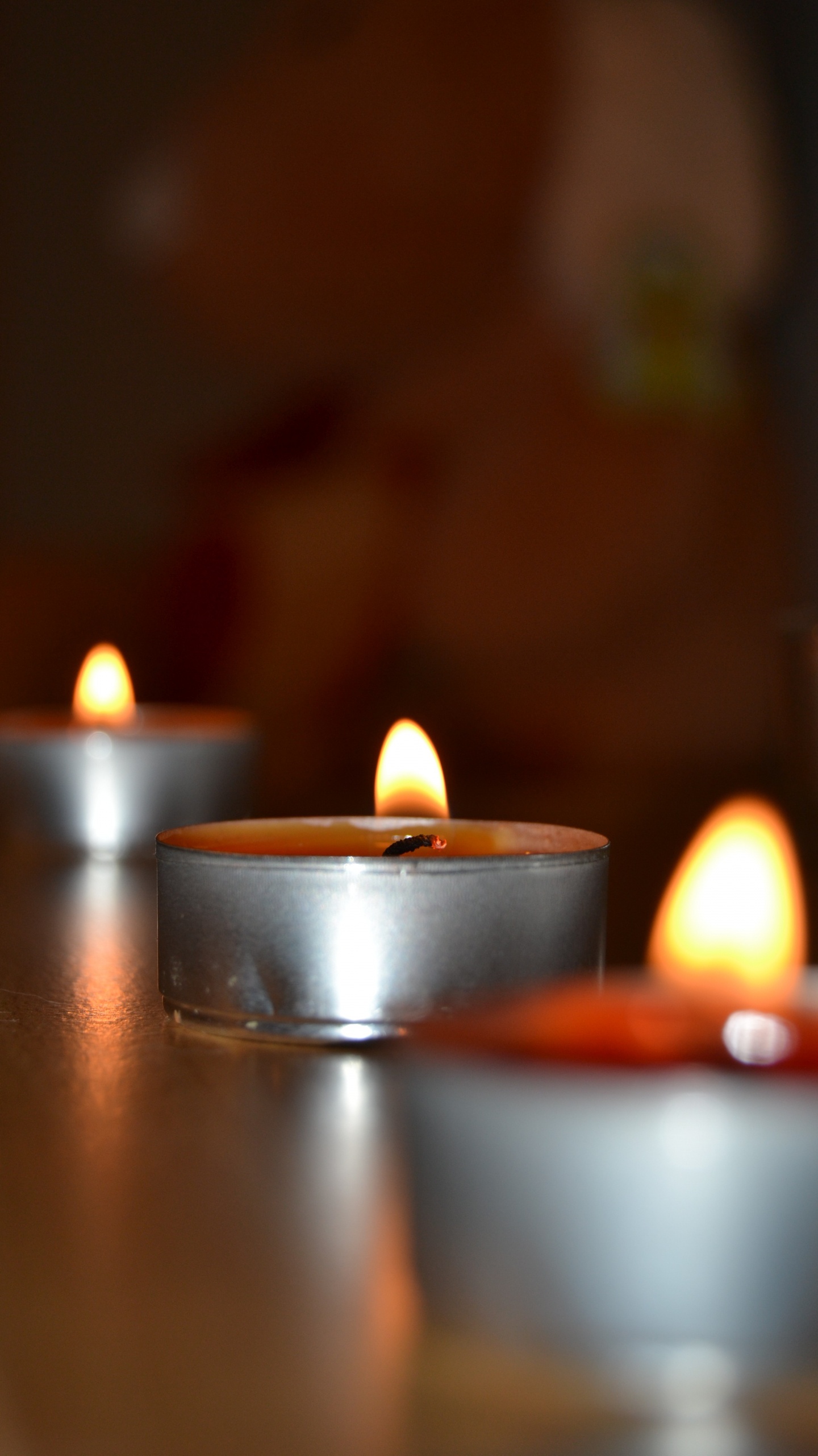 Обои свеча, освещение, свет, пламя, воск в разрешении 1440x2560