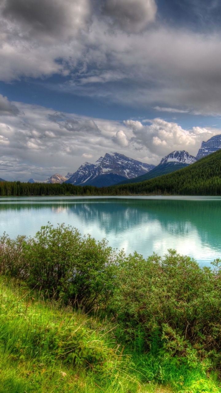 Обои банфф, озеро, природа, нагорье, отражение в разрешении 720x1280