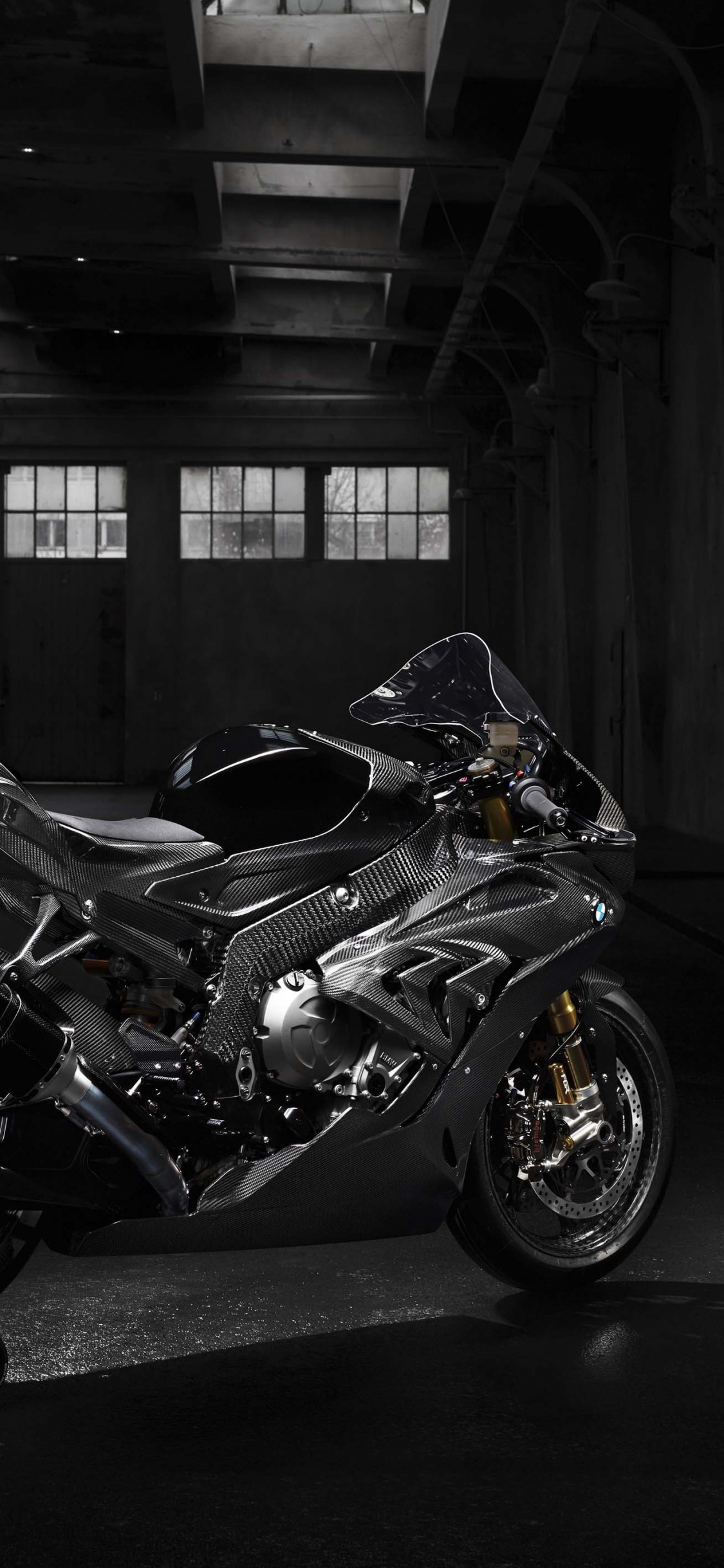 Обои БМВ с 1000 РР, мотоцикл, черный, авто, автомобильные шины в разрешении 1125x2436