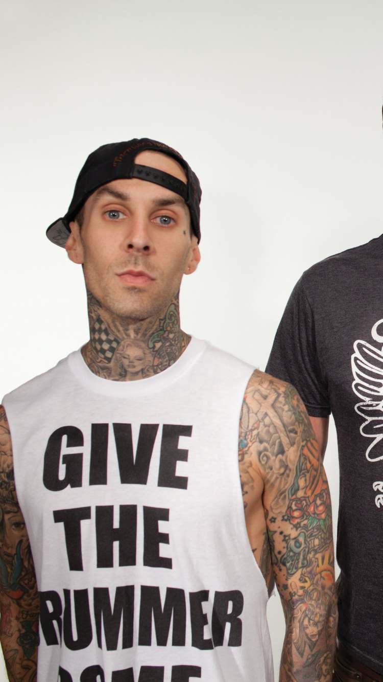 Обои Том Делонг, Блинк-182, поп-панк, панк-рок, мгновение в разрешении 750x1334