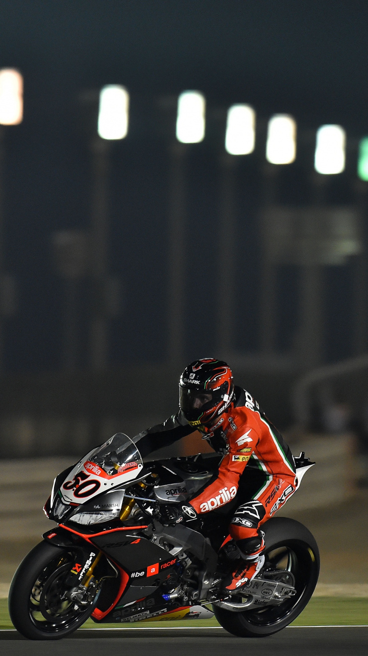 Обои гоночный, мотоцикл, автоспорт, мотогонщик, мотоспорт в разрешении 750x1334