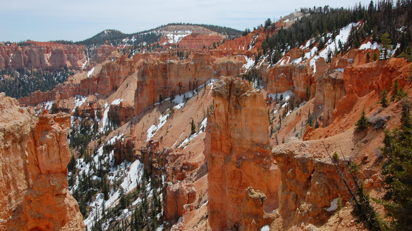 Обои национальный парк Брайсканьон, геология, обнажение, национальный парк, бесплодные земли в разрешении 1366x768