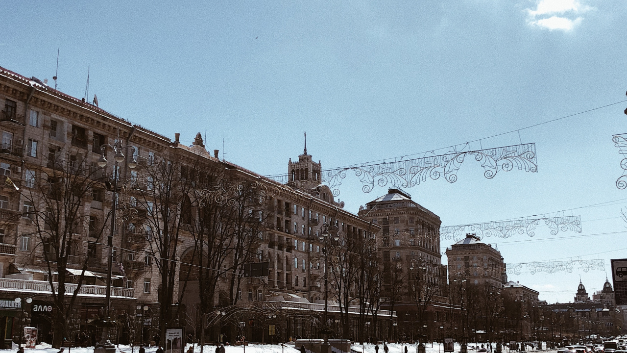 Обои дорожное покрытие, городок, город, общественное место, улица в разрешении 1280x720
