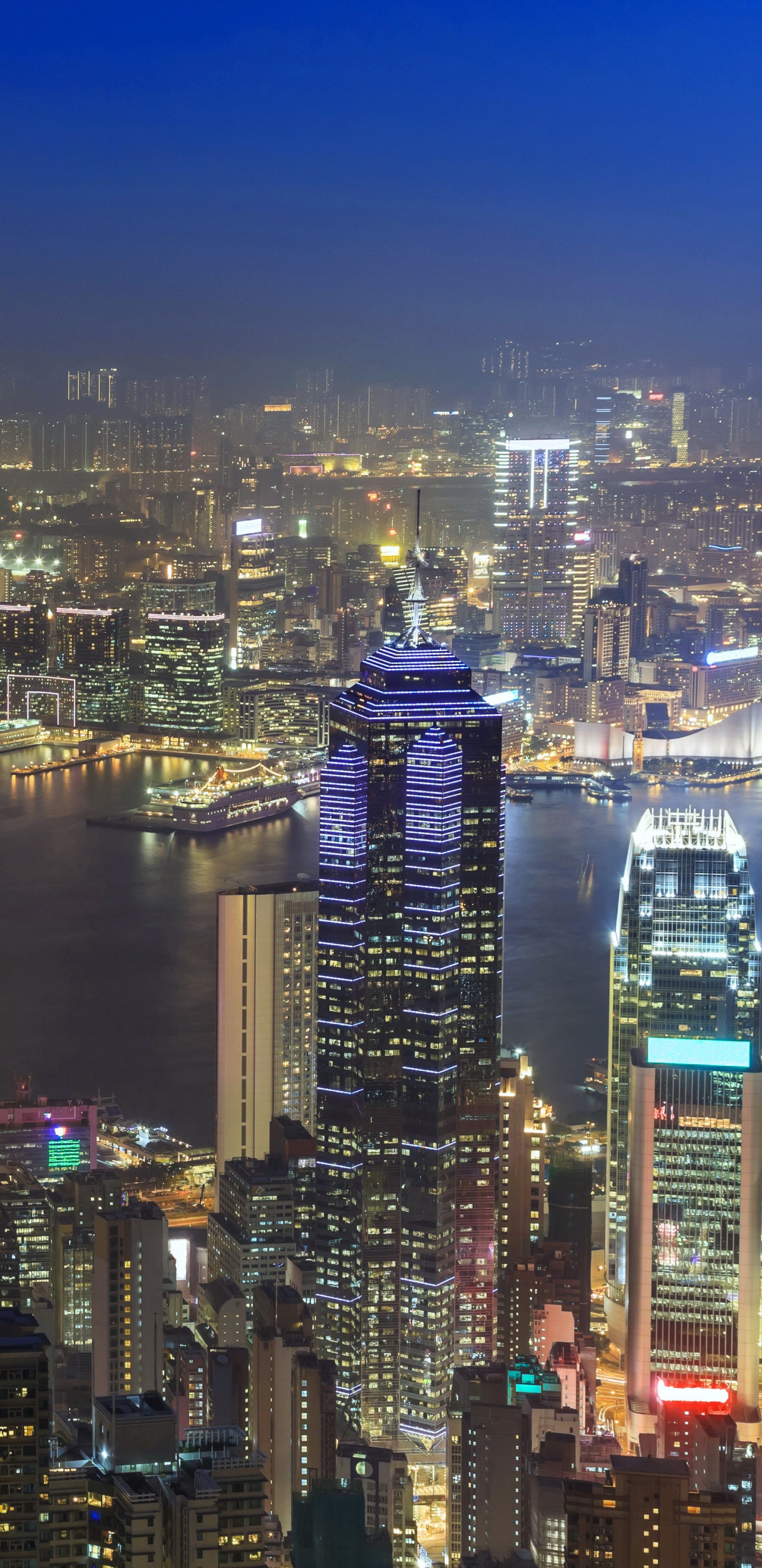 Обои пик Виктория, макросъемку, ночь, городской пейзаж, город в разрешении 1440x2960