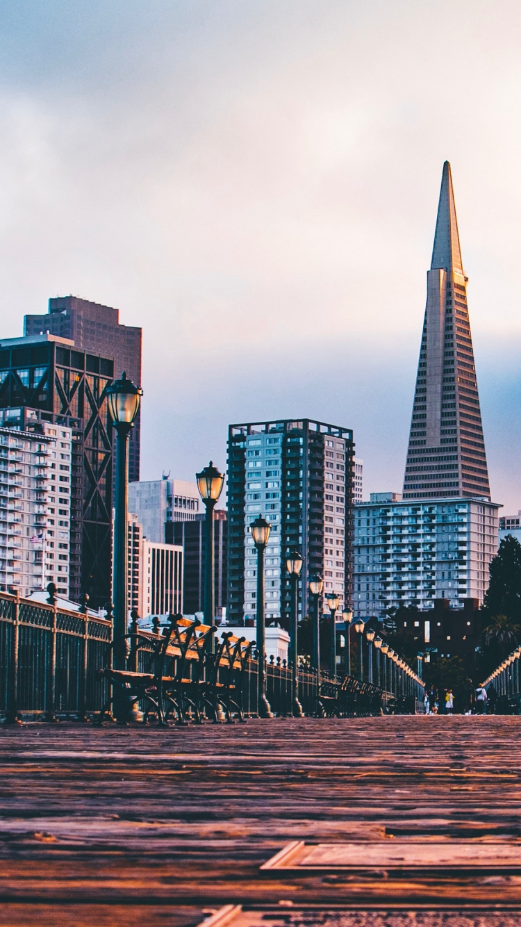 Обои городской пейзаж, город, городской район, линия горизонта, дневное время в разрешении 750x1334