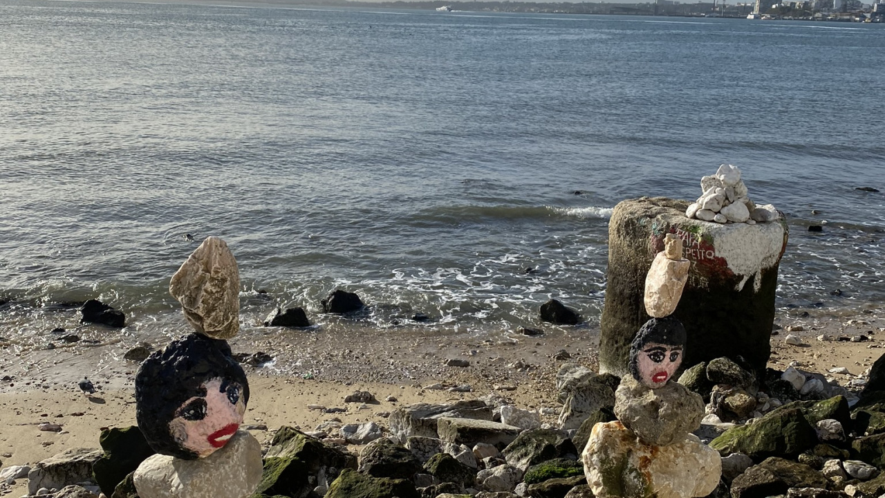 Обои море, вода, доставка валуна м, побережье, туризм в разрешении 1280x720