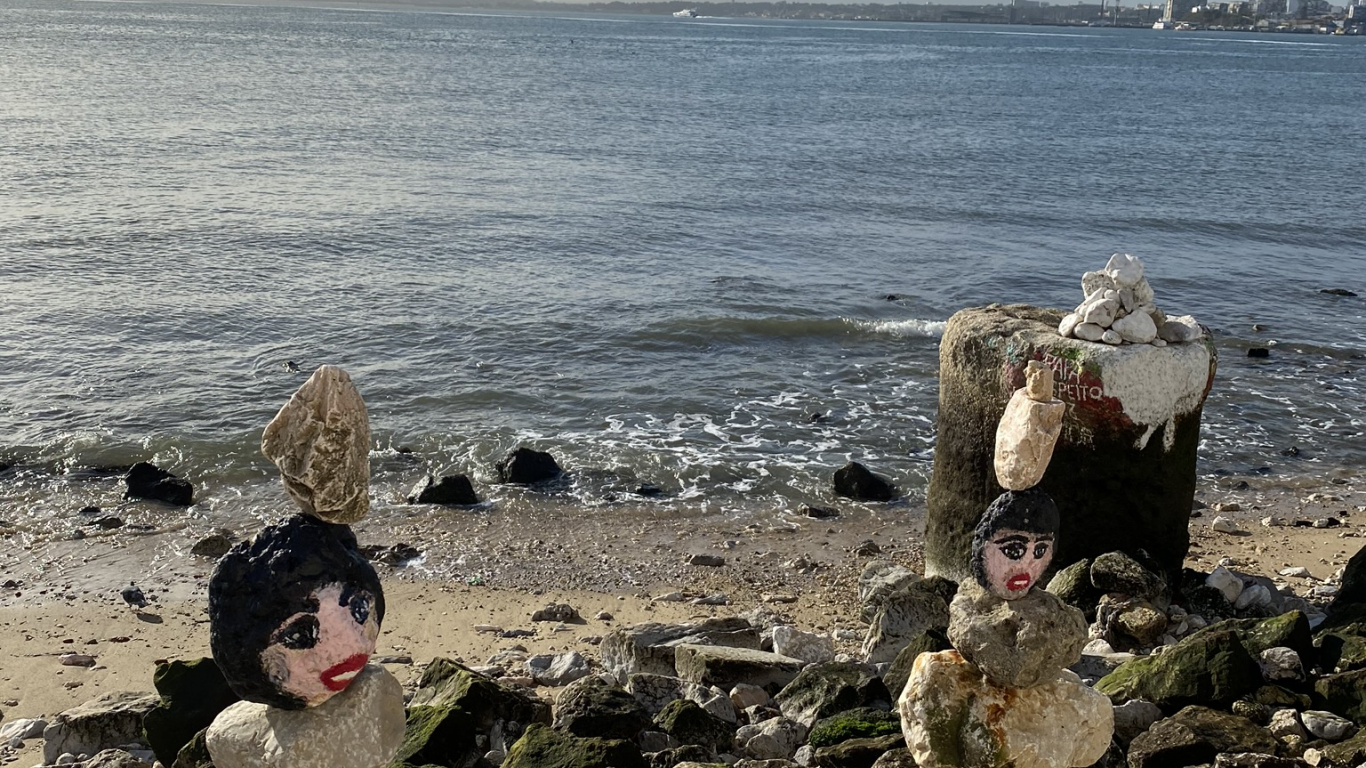 Обои море, вода, доставка валуна м, побережье, туризм в разрешении 1366x768