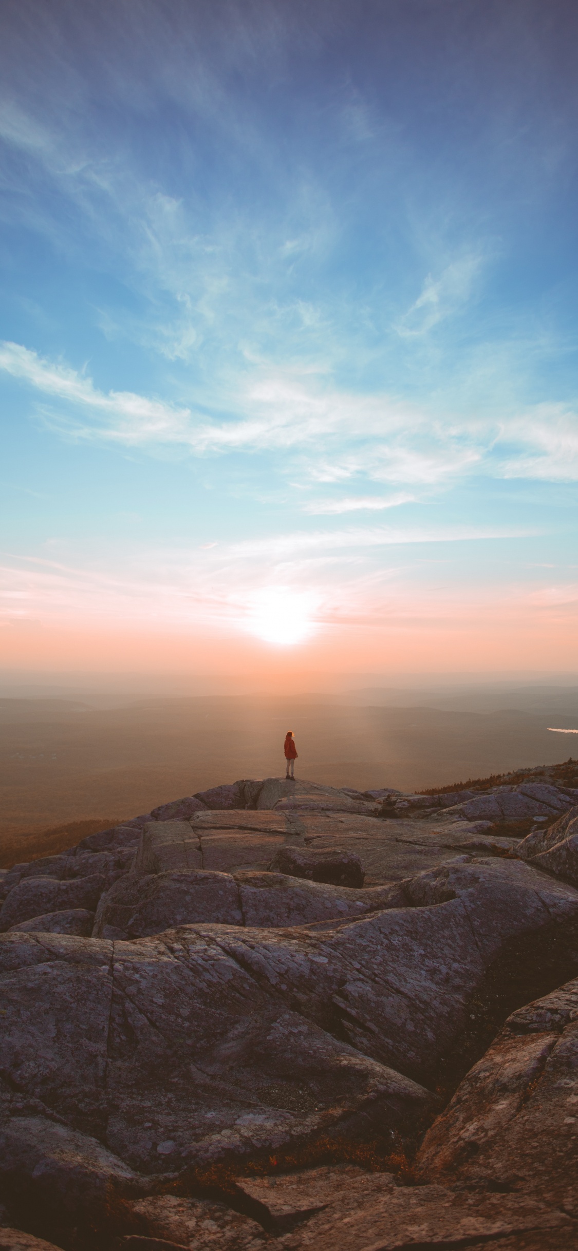 Обои горизонт, облако, атмосфера, утро, пейзаж в разрешении 1125x2436